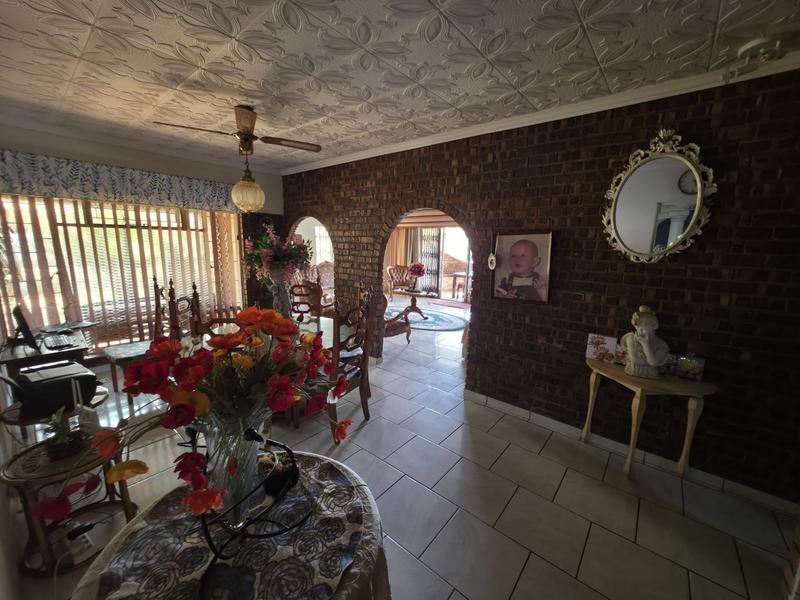 4 Bedroom Property for Sale in Dorandia Gauteng