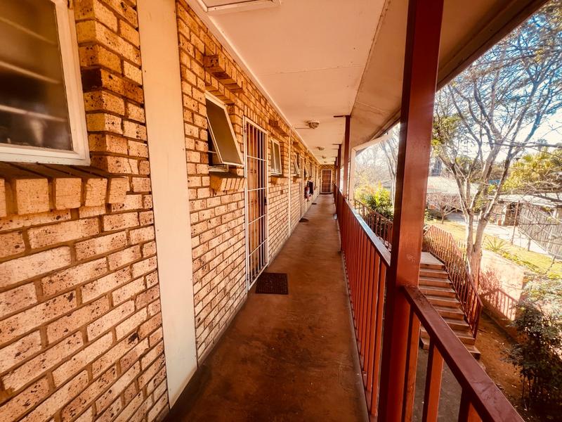 1 Bedroom Property for Sale in Rietfontein Gauteng