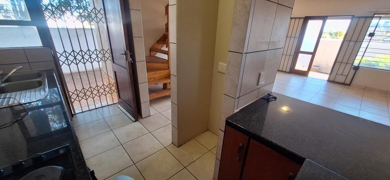 To Let 2 Bedroom Property for Rent in Garsfontein Gauteng