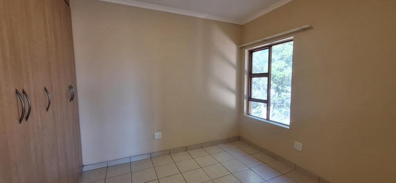 To Let 2 Bedroom Property for Rent in Garsfontein Gauteng