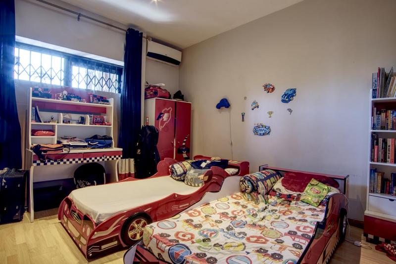 To Let 2 Bedroom Property for Rent in Emmarentia Gauteng