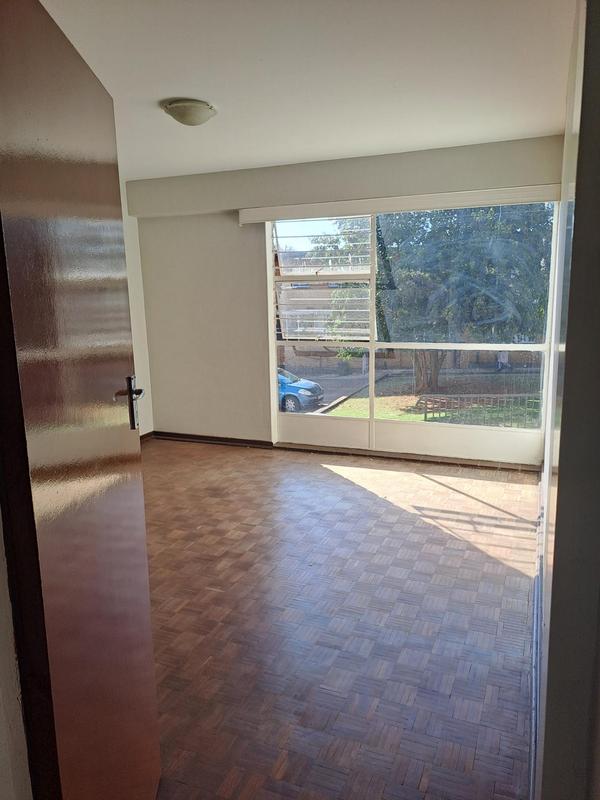 To Let 3 Bedroom Property for Rent in Florida Park Gauteng