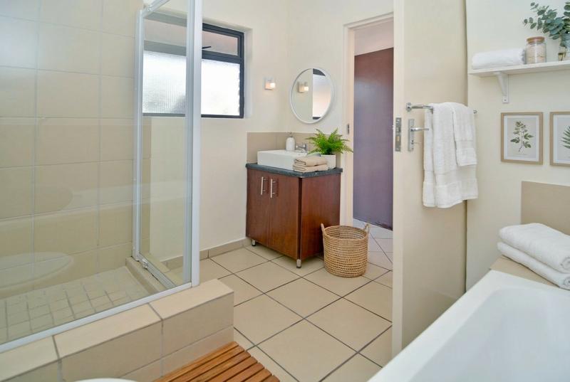 To Let 2 Bedroom Property for Rent in Princess A H Gauteng