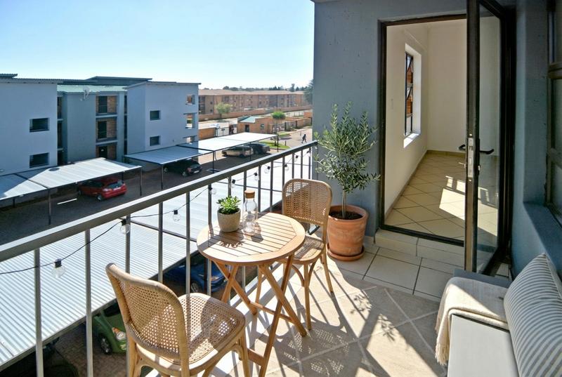 To Let 2 Bedroom Property for Rent in Princess A H Gauteng