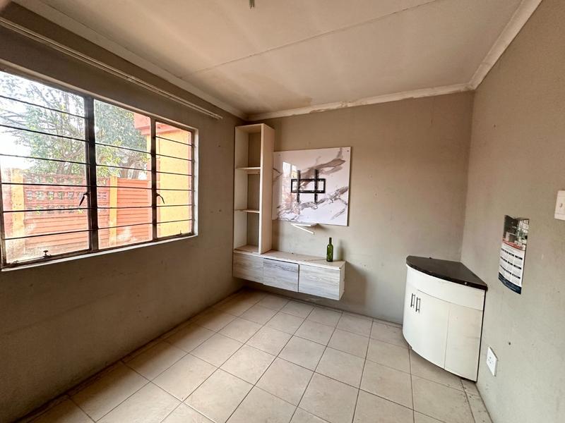 4 Bedroom Property for Sale in Claremont Gauteng