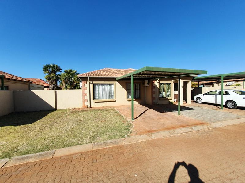 2 Bedroom Property for Sale in Hesteapark Gauteng