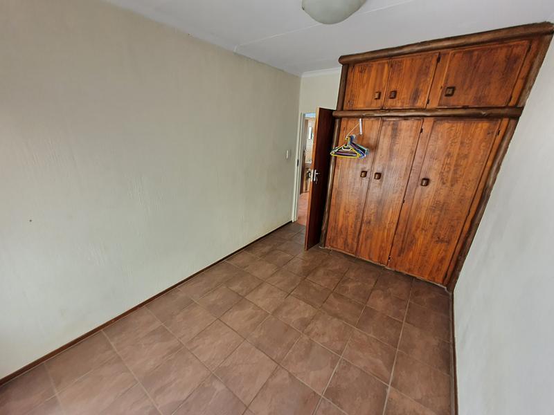 2 Bedroom Property for Sale in Hesteapark Gauteng