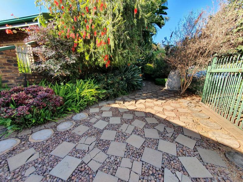 3 Bedroom Property for Sale in Theresa Park Gauteng