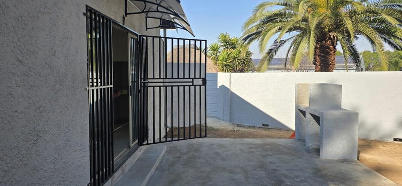 To Let 2 Bedroom Property for Rent in Benoni Gauteng