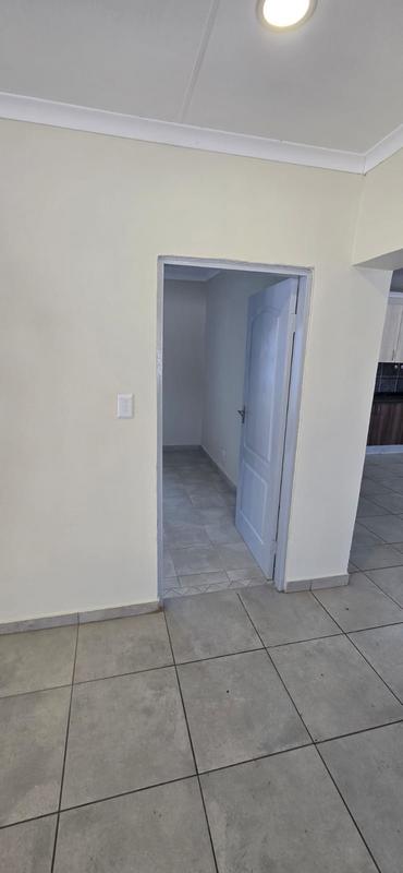 To Let 2 Bedroom Property for Rent in Benoni Gauteng