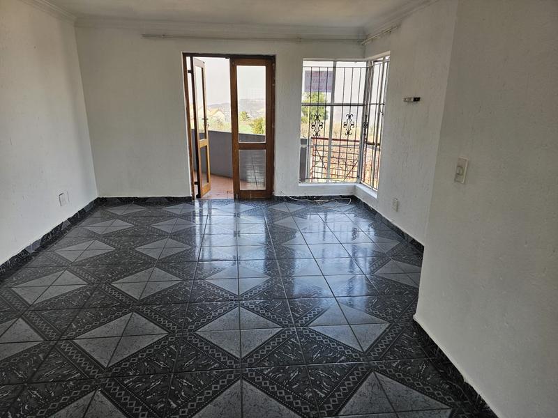 2 Bedroom Property for Sale in Ridgeway Gauteng