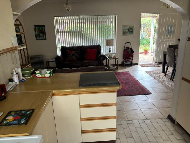 To Let 2 Bedroom Property for Rent in Edenvale Gauteng