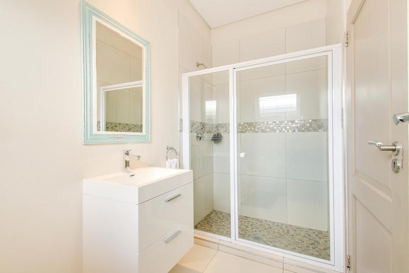 To Let 3 Bedroom Property for Rent in Bryanston Gauteng