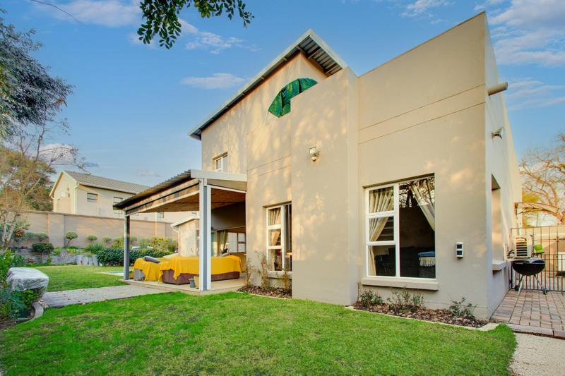 To Let 3 Bedroom Property for Rent in Bryanston Gauteng