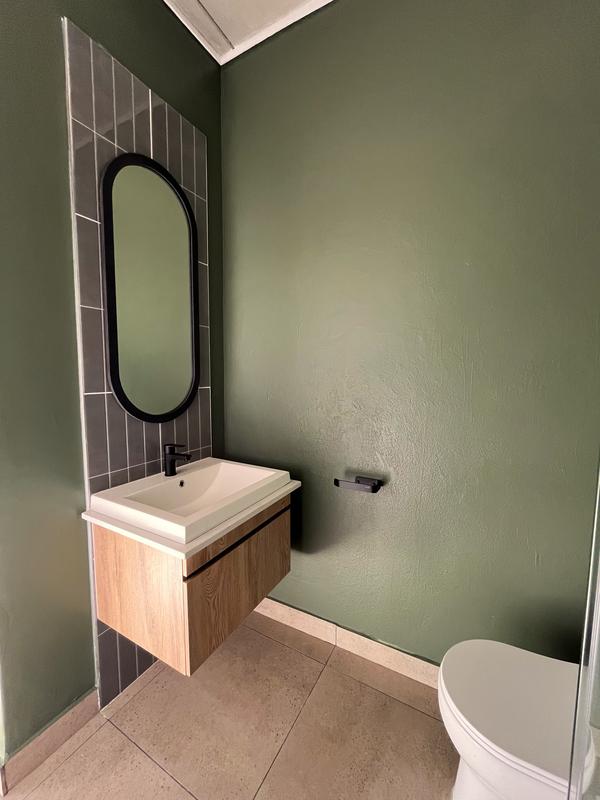 1 Bedroom Property for Sale in Lynnwood Glen Gauteng