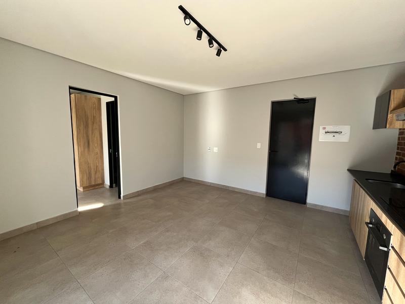 To Let 1 Bedroom Property for Rent in Lynnwood Glen Gauteng
