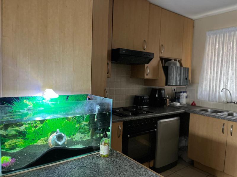 2 Bedroom Property for Sale in Birchleigh Gauteng