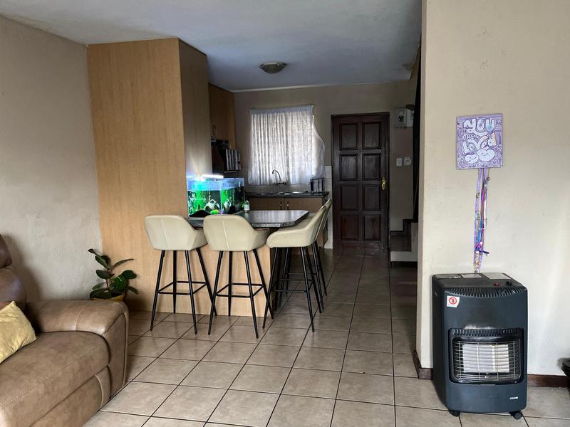 2 Bedroom Property for Sale in Birchleigh Gauteng