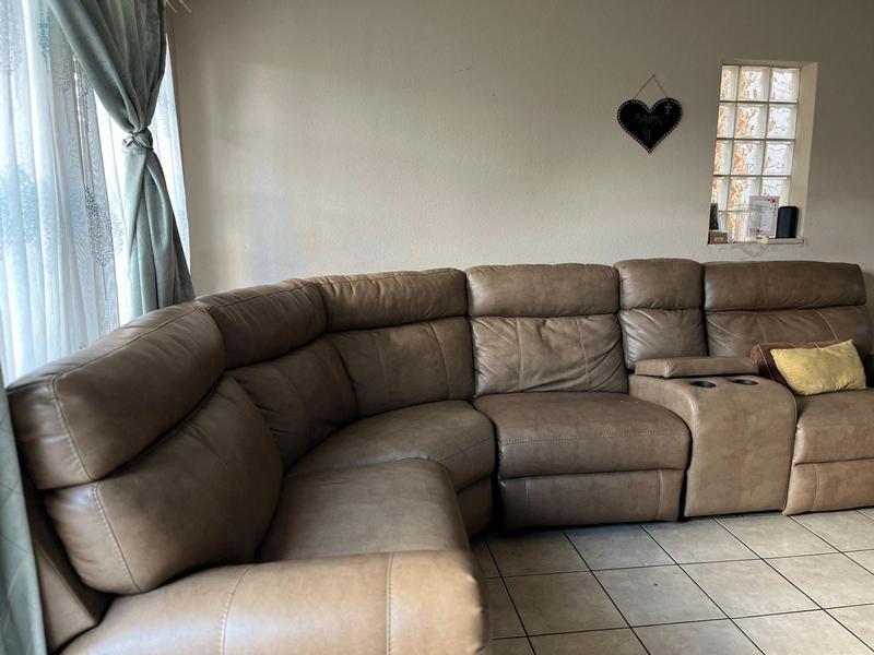 2 Bedroom Property for Sale in Birchleigh Gauteng