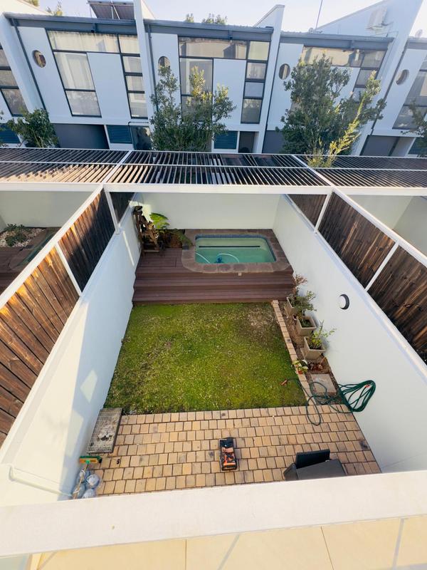 2 Bedroom Property for Sale in Menlo Park Gauteng