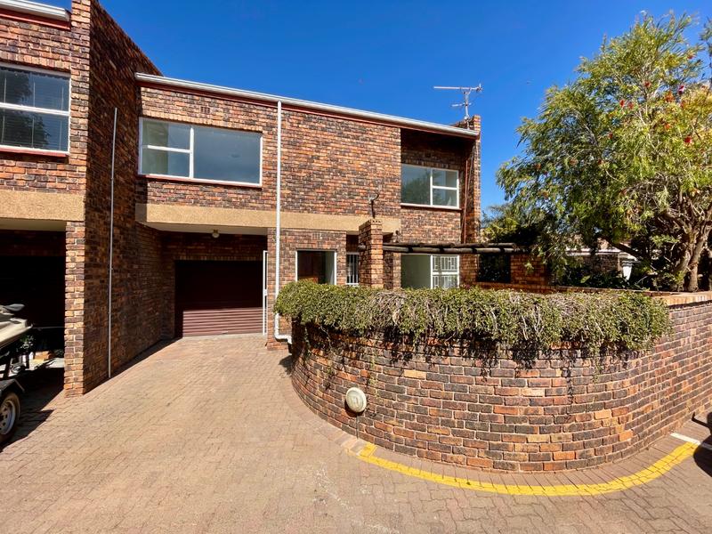 3 Bedroom Property for Sale in Rant En Dal Gauteng