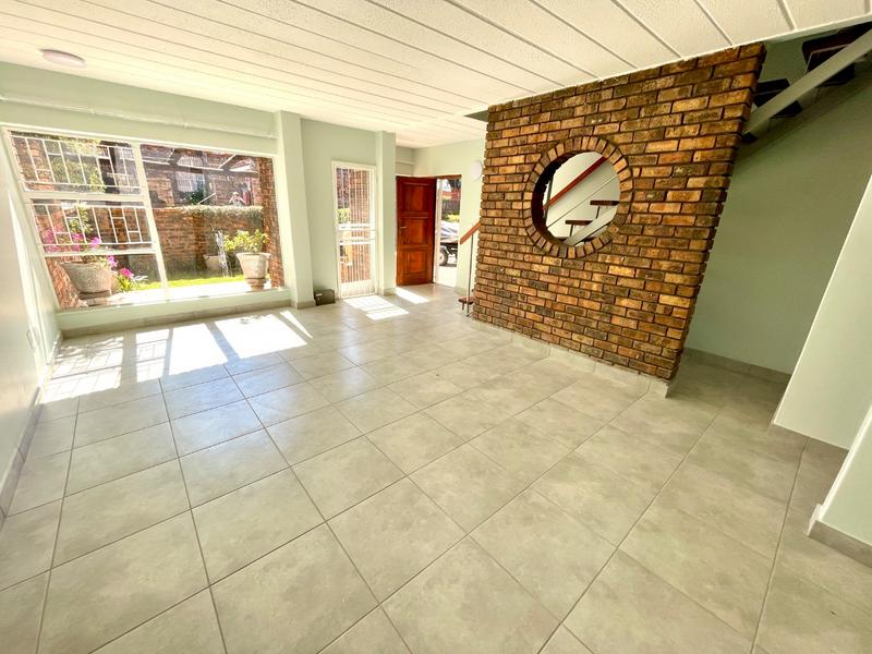 3 Bedroom Property for Sale in Rant En Dal Gauteng