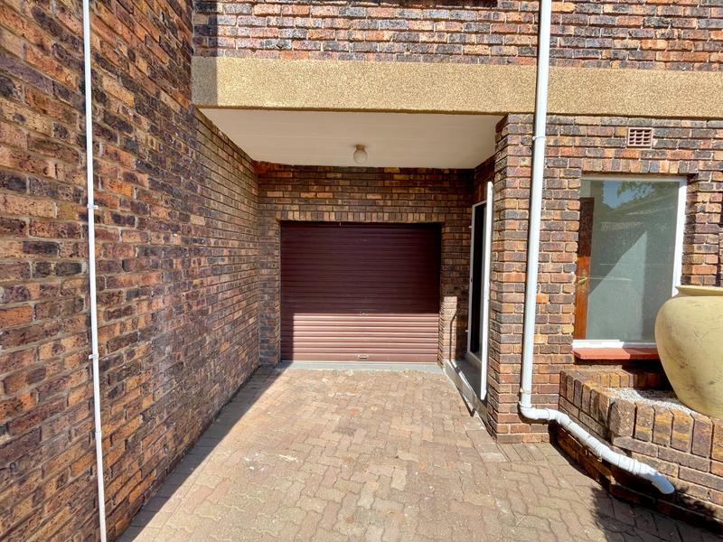 3 Bedroom Property for Sale in Rant En Dal Gauteng