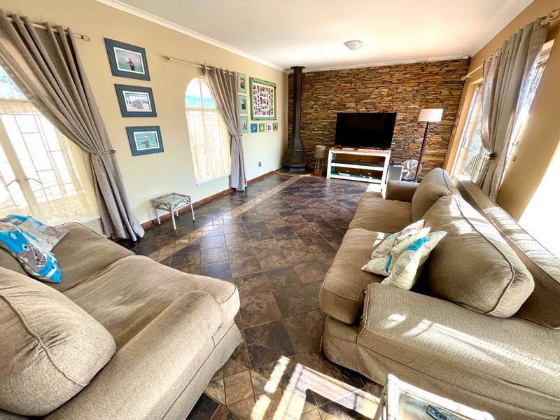 4 Bedroom Property for Sale in Rant En Dal Gauteng