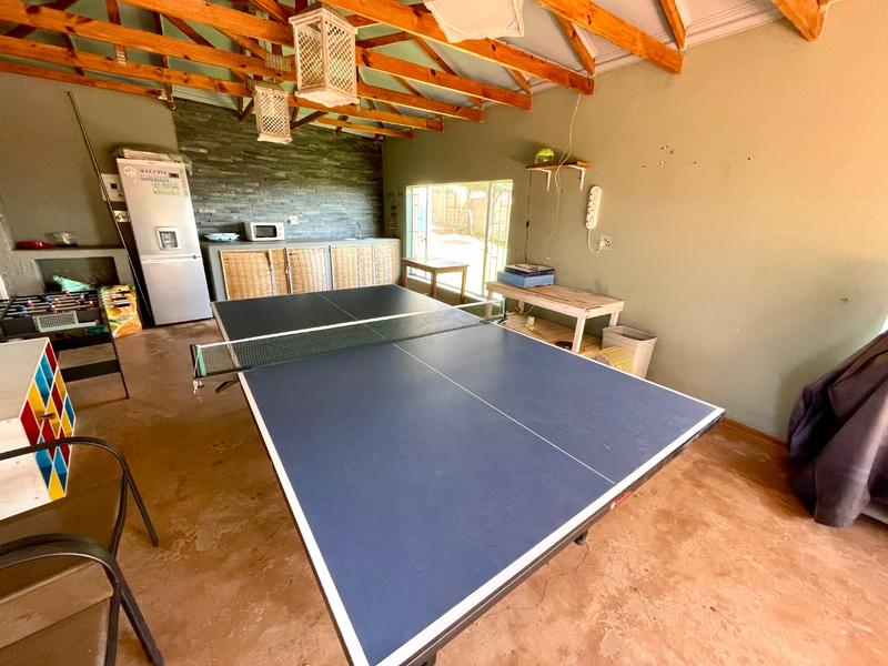 4 Bedroom Property for Sale in Rant En Dal Gauteng