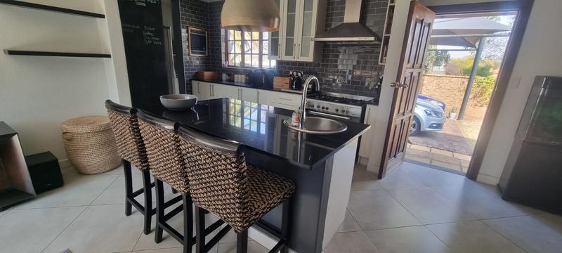 To Let 3 Bedroom Property for Rent in Terenure Gauteng