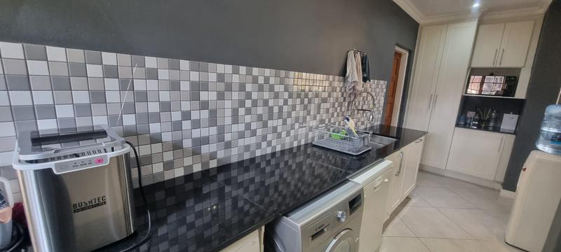 To Let 3 Bedroom Property for Rent in Terenure Gauteng
