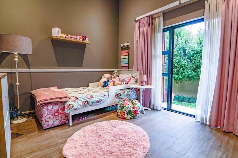 4 Bedroom Property for Sale in Copperleaf Estate Gauteng