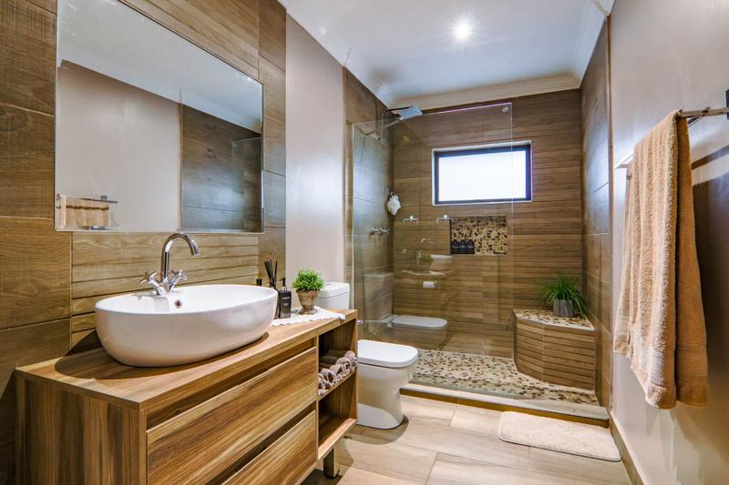 4 Bedroom Property for Sale in Copperleaf Estate Gauteng