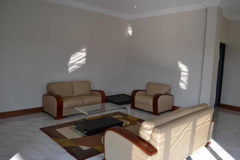 5 Bedroom Property for Sale in Copperleaf Estate Gauteng