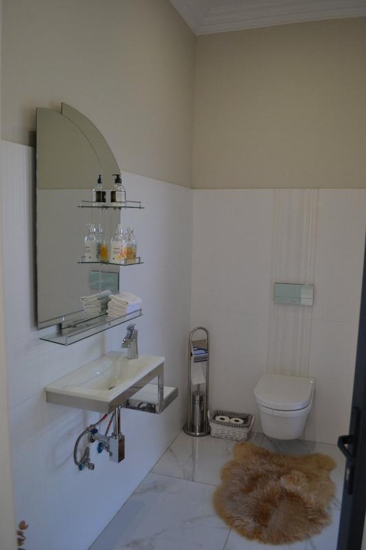 5 Bedroom Property for Sale in Copperleaf Estate Gauteng