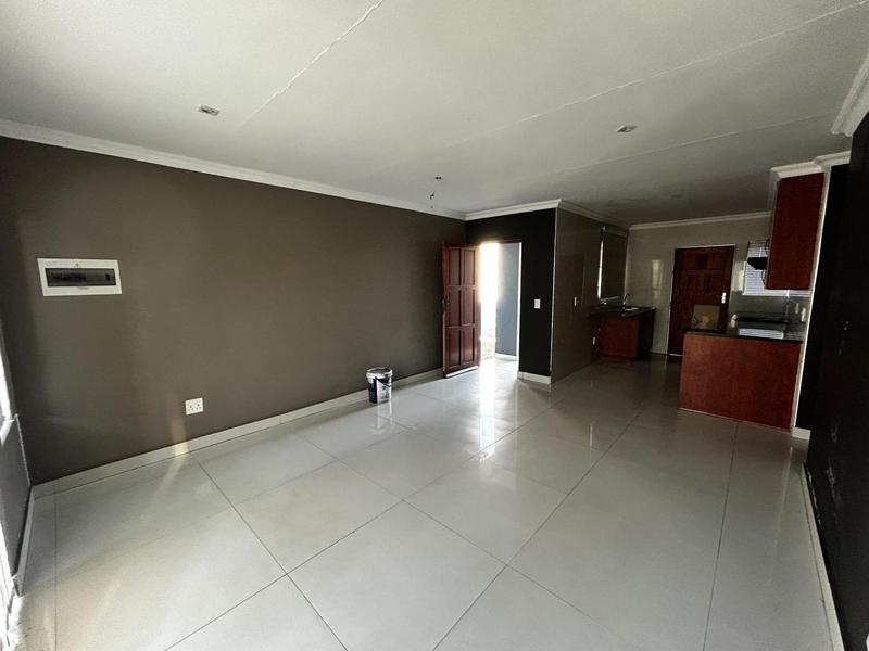 To Let 2 Bedroom Property for Rent in The Reeds Gauteng
