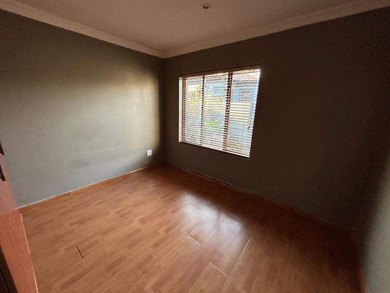 To Let 2 Bedroom Property for Rent in The Reeds Gauteng