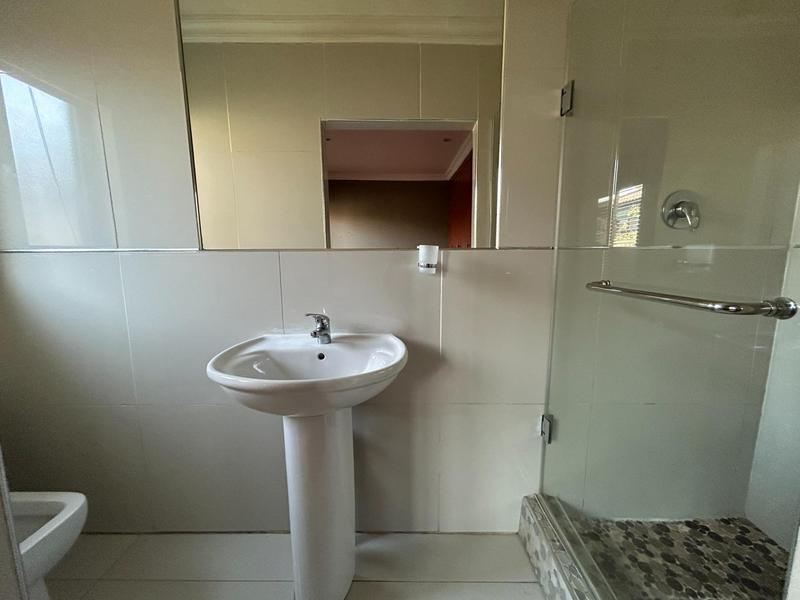 To Let 2 Bedroom Property for Rent in The Reeds Gauteng