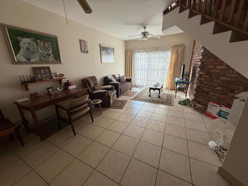 3 Bedroom Property for Sale in Rooihuiskraal Gauteng