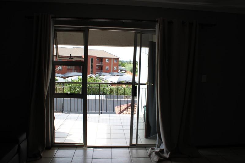 2 Bedroom Property for Sale in Bardene Gauteng
