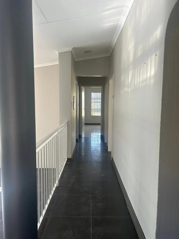 To Let 3 Bedroom Property for Rent in Noordwyk Gauteng