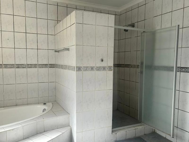 To Let 3 Bedroom Property for Rent in Noordwyk Gauteng