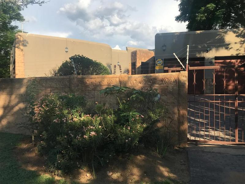To Let 3 Bedroom Property for Rent in Noordwyk Gauteng