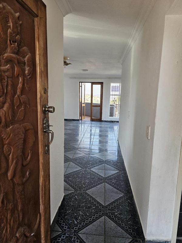 2 Bedroom Property for Sale in Johannesburg Gauteng