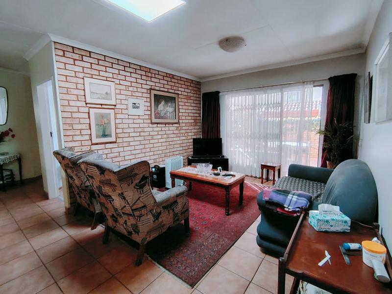 3 Bedroom Property for Sale in Wierdaglen Estate Gauteng