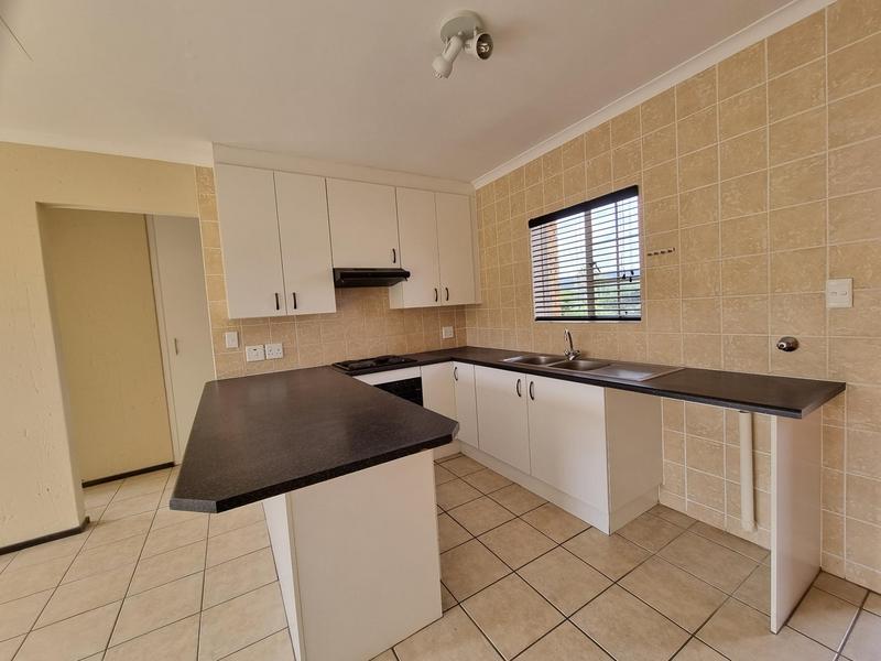 To Let 2 Bedroom Property for Rent in Strubensvallei Gauteng