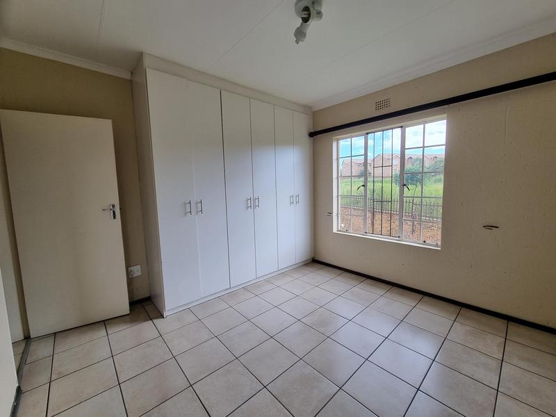To Let 2 Bedroom Property for Rent in Strubensvallei Gauteng