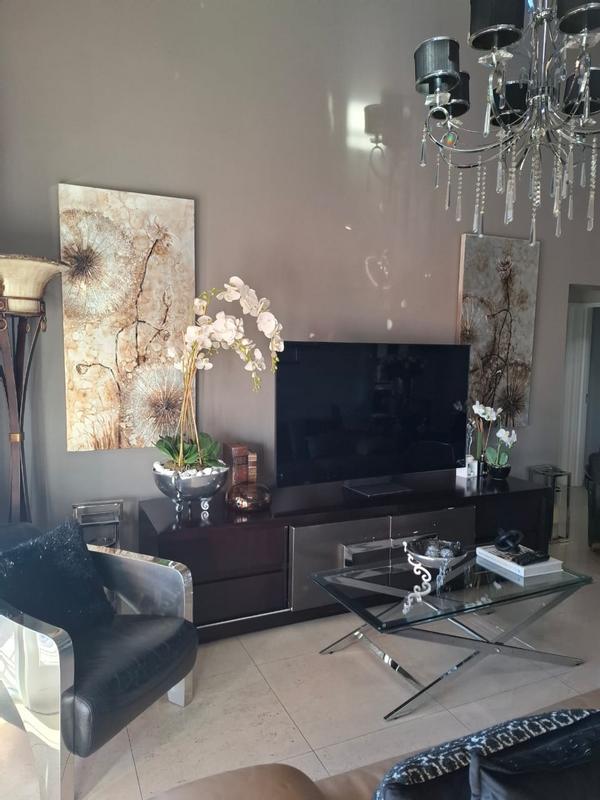 To Let 2 Bedroom Property for Rent in Bedfordview Gauteng