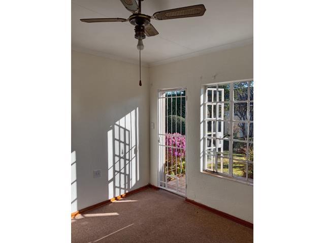 To Let 1 Bedroom Property for Rent in Meadowbrook Gauteng