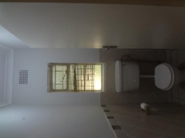 To Let 3 Bedroom Property for Rent in Lakeside Gauteng